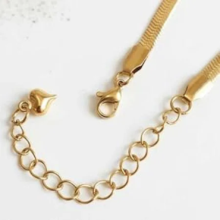 Anklet worn with casual footwear